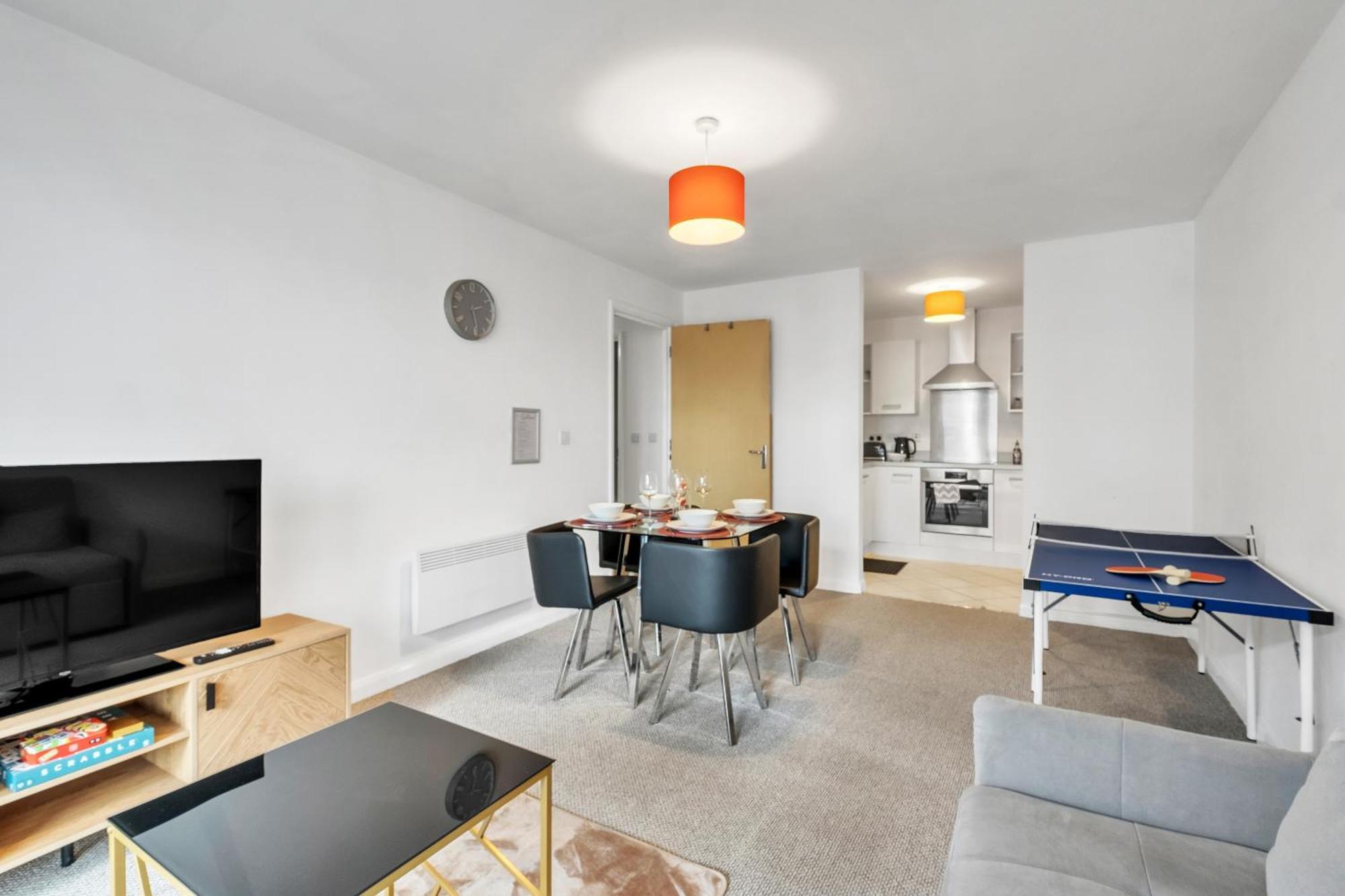Central Suite Near Mailbox, King Bed, Ping Pong, Netflix, Sleeps 4 Birmingam Exterior foto